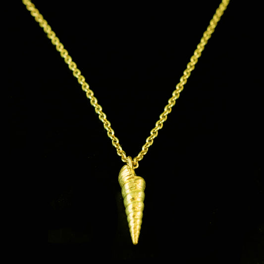 Gold shell necklace
