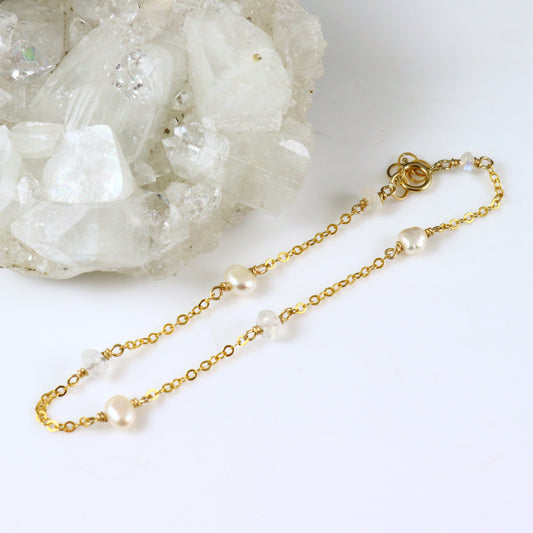 Pearl and Moonstone Bracelet