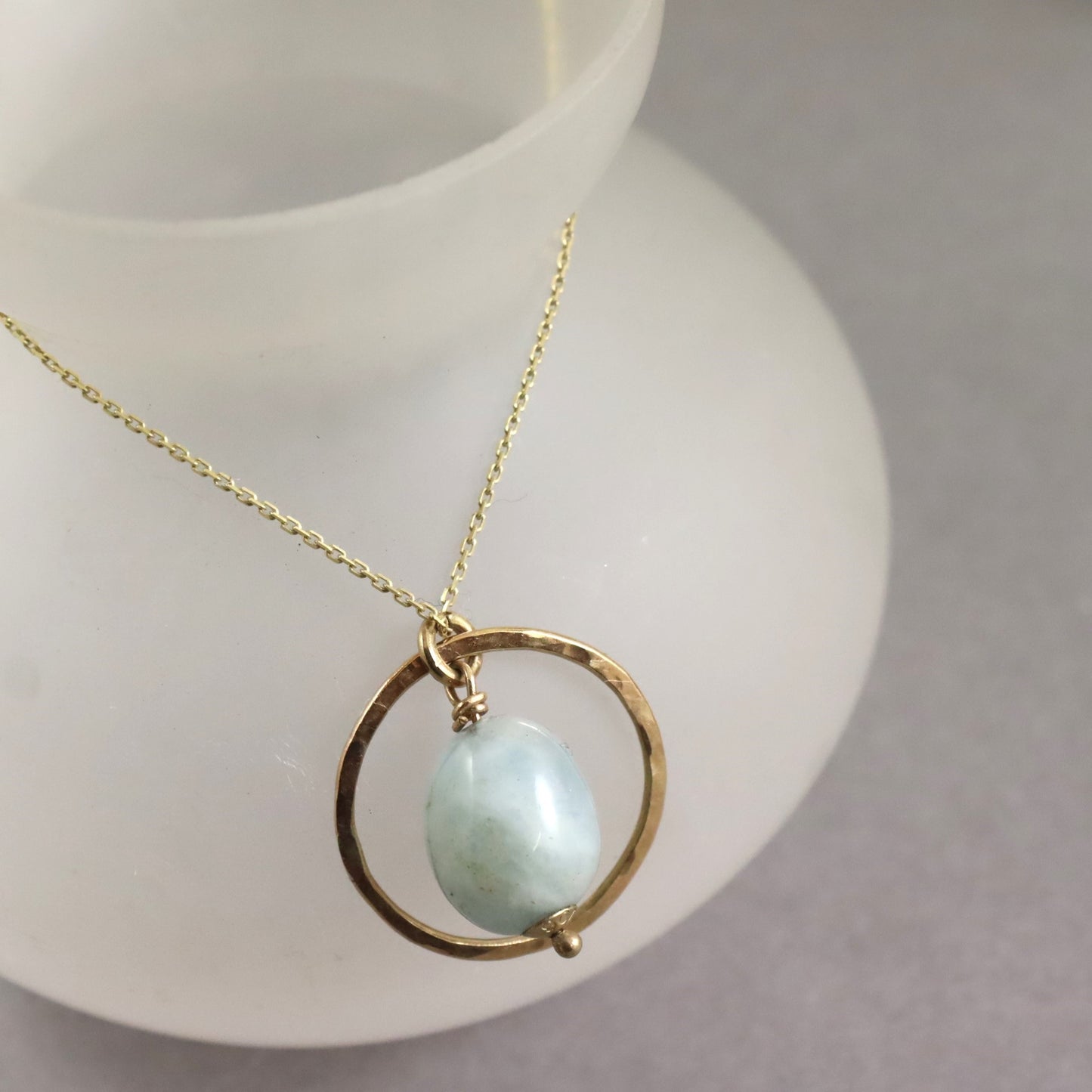 Aquamarine 9ct Gold pendant