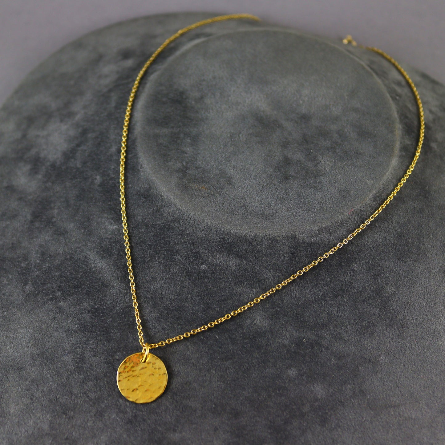 Hammered Disc Necklace