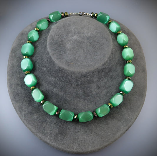 Verdant Necklace