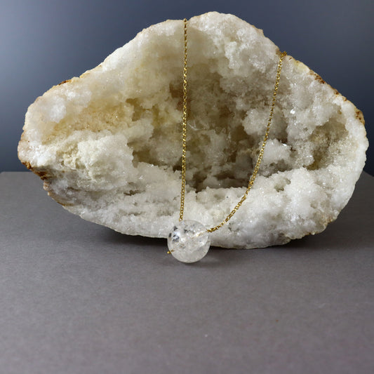 Rock crystal quartz gold necklace